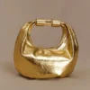 Bristol Mini Croissant leren tas – Goud Bristol Mini Croissant leren tas – Goud