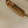 Bristol Mini Croissant leren tas – ivoor Bristol Mini Croissant leren tas – ivoor
