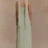 Caira chiffon sjaal maxi-jurk – salie Caira chiffon sjaal maxi-jurk – salie