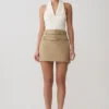 Marielle mini-rok met dubbele riem – taupe Marielle mini-rok met dubbele riem – taupe