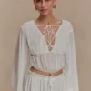 Carlie chiffon top met gekruiste bandjes – ivoor Carlie chiffon top met gekruiste bandjes – ivoor
