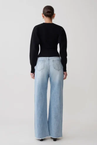 Ciaralee trui met getailleerde taille – Zwart