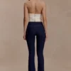 Clio flared jeans met panelen – Indigo Blue Clio flared jeans met panelen – Indigo Blue