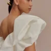 Debbie One Shoulder Bubble Top – Wit Debbie One Shoulder Bubble Top – Wit