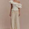 Debbie One Shoulder Bubble Top – Wit Debbie One Shoulder Bubble Top – Wit