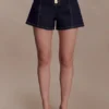 Demi Denim Short met hoge taille – gewassen indigo blauw Demi Denim Short met hoge taille – gewassen indigo blauw