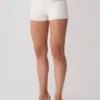 Dimitri mini-gebreide Shorts met riem – ivoor Dimitri mini-gebreide Shorts met riem – ivoor