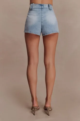 Erin Denim Shorts met middelhoge taille – gewassen lichtblauw