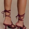 Ezekiel sandalen met hak en bandjes – Wijnrood Ezekiel sandalen met hak en bandjes – Wijnrood