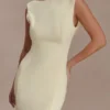 Galilea crêpe gedrapeerde maxi-jurk – Lemon Galilea crêpe gedrapeerde maxi-jurk – Lemon