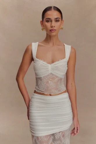 Guinevere kanten en mesh top – ivoor