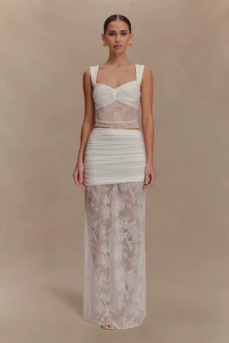 Guinevere maxi-rok van kant en mesh – ivoor