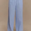 Hansen broek met wijde pijpen – Blauw met krijtstreep Hansen broek met wijde pijpen – Blauw met krijtstreep