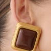Inaya vierkante oorknopjes – goud Inaya vierkante oorknopjes – goud