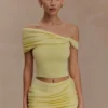Irene gerimpelde gebreide top – Lemon Irene gerimpelde gebreide top – Lemon