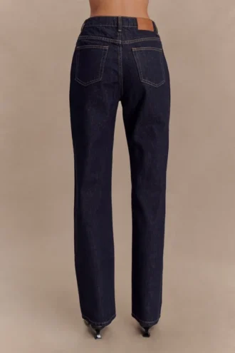 Janine jeans met hoge taille en rechte pijpen – gewassen indigoblauw