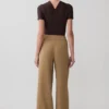 Junie bodysuit met korte mouwen en gekruist lijfje – Chocoladebruin Junie bodysuit met korte mouwen en gekruist lijfje – Chocoladebruin