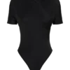 Junie bodysuit met korte mouwen en gekruiste hals – Zwart Junie bodysuit met korte mouwen en gekruiste hals – Zwart