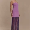 Koah maxi-jurk van gebreid bandage met franjes – Paars Koah maxi-jurk van gebreid bandage met franjes – Paars