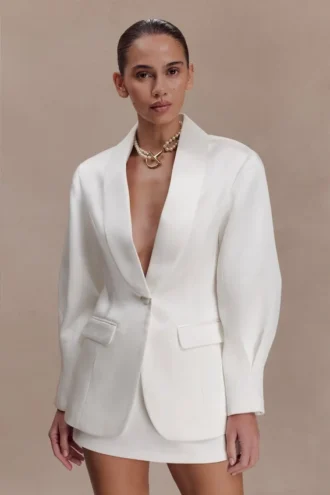 Kylie oversized satijnen blazer – ivoor