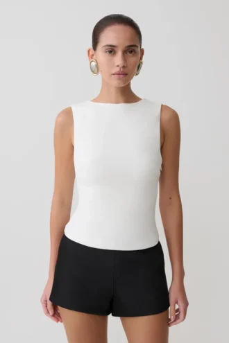 Kyra scuba-crêpe top met open rug – Wit