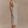 Lenore zijden kanten halter midi-jurk – ivoor Lenore zijden kanten halter midi-jurk – ivoor