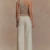 Leone metallic gebreide top met één schouder – goud Leone metallic gebreide top met één schouder – goud