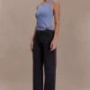 Lola geribbelde mouwloze top met details – Korenbloemblauw Lola geribbelde mouwloze top met details – Korenbloemblauw