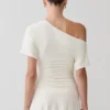 Luu off-shoulder slinky top – ivoor Luu off-shoulder slinky top – ivoor