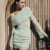 Luxie kanten gebreide mini-jurk – pastelgroen Luxie kanten gebreide mini-jurk – pastelgroen