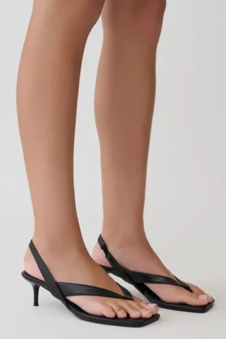 Mai Slingback-hak met bandje – Zwart