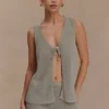Malani gebreide top met details – Sage Malani gebreide top met details – Sage