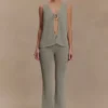 Malani gebreide top met details – Sage Malani gebreide top met details – Sage
