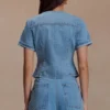 Marge getailleerde Denim-top met korte mouwen – Classic Blue Marge getailleerde Denim-top met korte mouwen – Classic Blue
