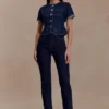 Marge getailleerde Denim-top met korte mouwen – Indigo Blue Marge getailleerde Denim-top met korte mouwen – Indigo Blue