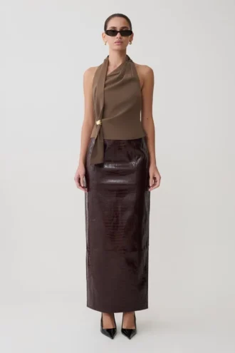 Marina haltertop met metalen details – Cacaobruin