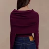Mazie Asymmetrische gebreide top met lange mouwen van kasjmiermix – Pruim