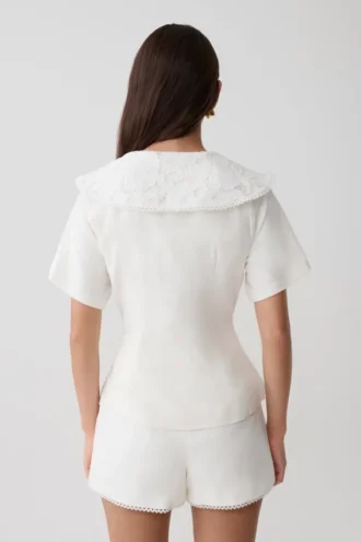 Melody-shirt met korte mouwen en kanten kraag – Wit Melody-shirt met korte mouwen en kanten kraag – Wit