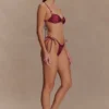 Memphis bikinitop met kralen – Wijnrood Memphis bikinitop met kralen – Wijnrood