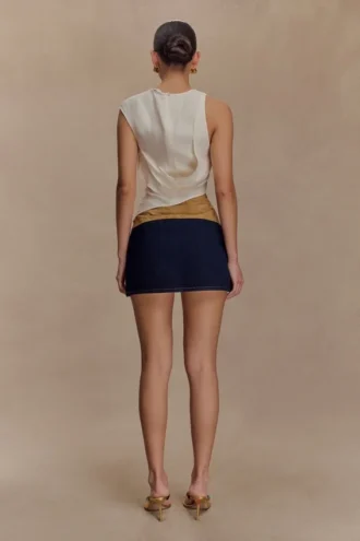 Miranda Denim mini-rok met riem van imitatiesuède – Indigoblauw