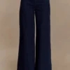Miranda faux suède Denim jeans met brede pijpen en riem – Indigo Blue Miranda faux suède Denim jeans met brede pijpen en riem – Indigo Blue