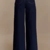 Miranda faux suède Denim jeans met brede pijpen en riem – Indigo Blue Miranda faux suède Denim jeans met brede pijpen en riem – Indigo Blue