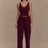 Natalya geribbelde gebreide cami-top – Merlot Natalya geribbelde gebreide cami-top – Merlot