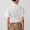 Noelia-shirt met korte mouwen en strik aan de achterkant – Wit Noelia-shirt met korte mouwen en strik aan de achterkant – Wit