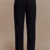 Penelope geplooide broek met hoge taille – Zwart Penelope geplooide broek met hoge taille – Zwart