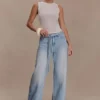Perrie mid-rise rechte jeans met strik – gewassen lichtblauw Perrie mid-rise rechte jeans met strik – gewassen lichtblauw