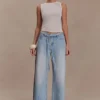 Perrie mid-rise rechte jeans met strik – gewassen lichtblauw Perrie mid-rise rechte jeans met strik – gewassen lichtblauw