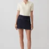 Loraine denim minirok met middelhoge taille – Indigo met krijtstreep Loraine denim minirok met middelhoge taille – Indigo met krijtstreep