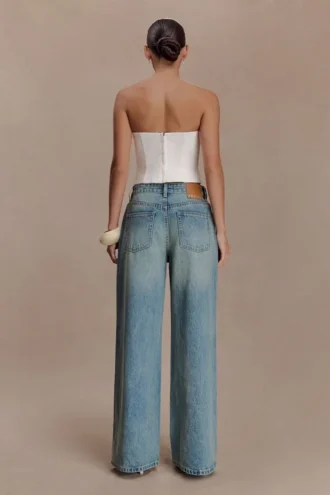 Romi mid-rise jeans met wijde pijpen – vervaagd middenblauw