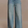 Romi mid-rise jeans met wijde pijpen – vervaagd middenblauw Romi mid-rise jeans met wijde pijpen – vervaagd middenblauw